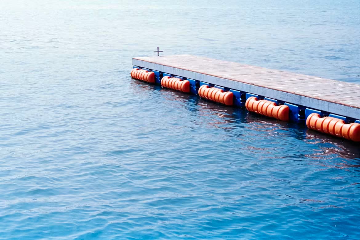 Marine Balloon Fender Installation